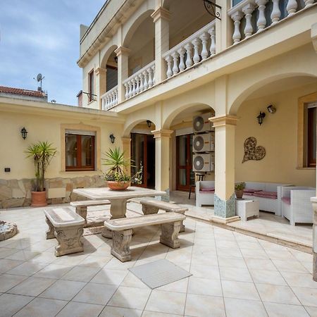 La Casa Di Tonina Lägenhet Quartu SantʼElena Exteriör bild