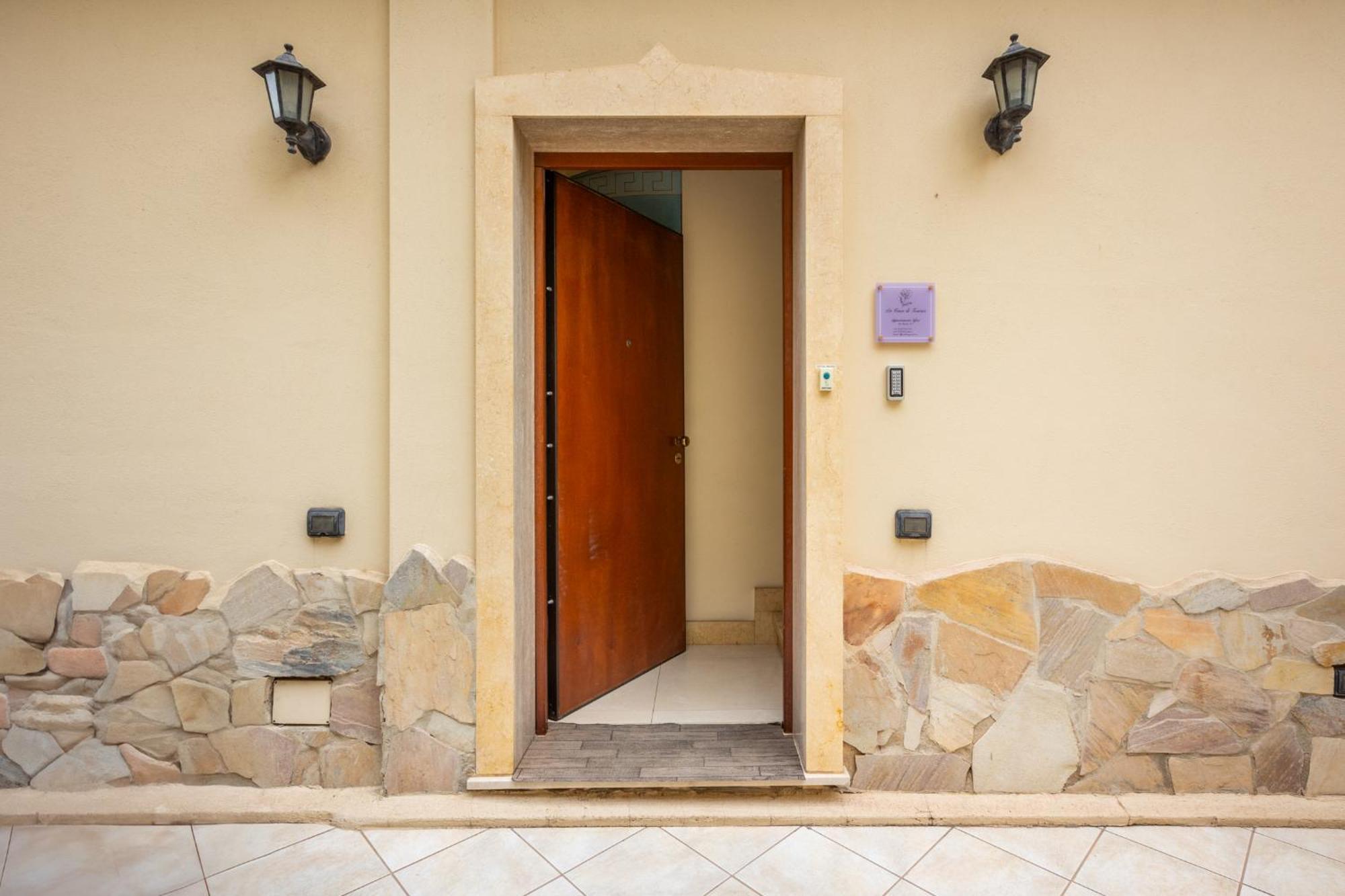La Casa Di Tonina Lägenhet Quartu SantʼElena Exteriör bild