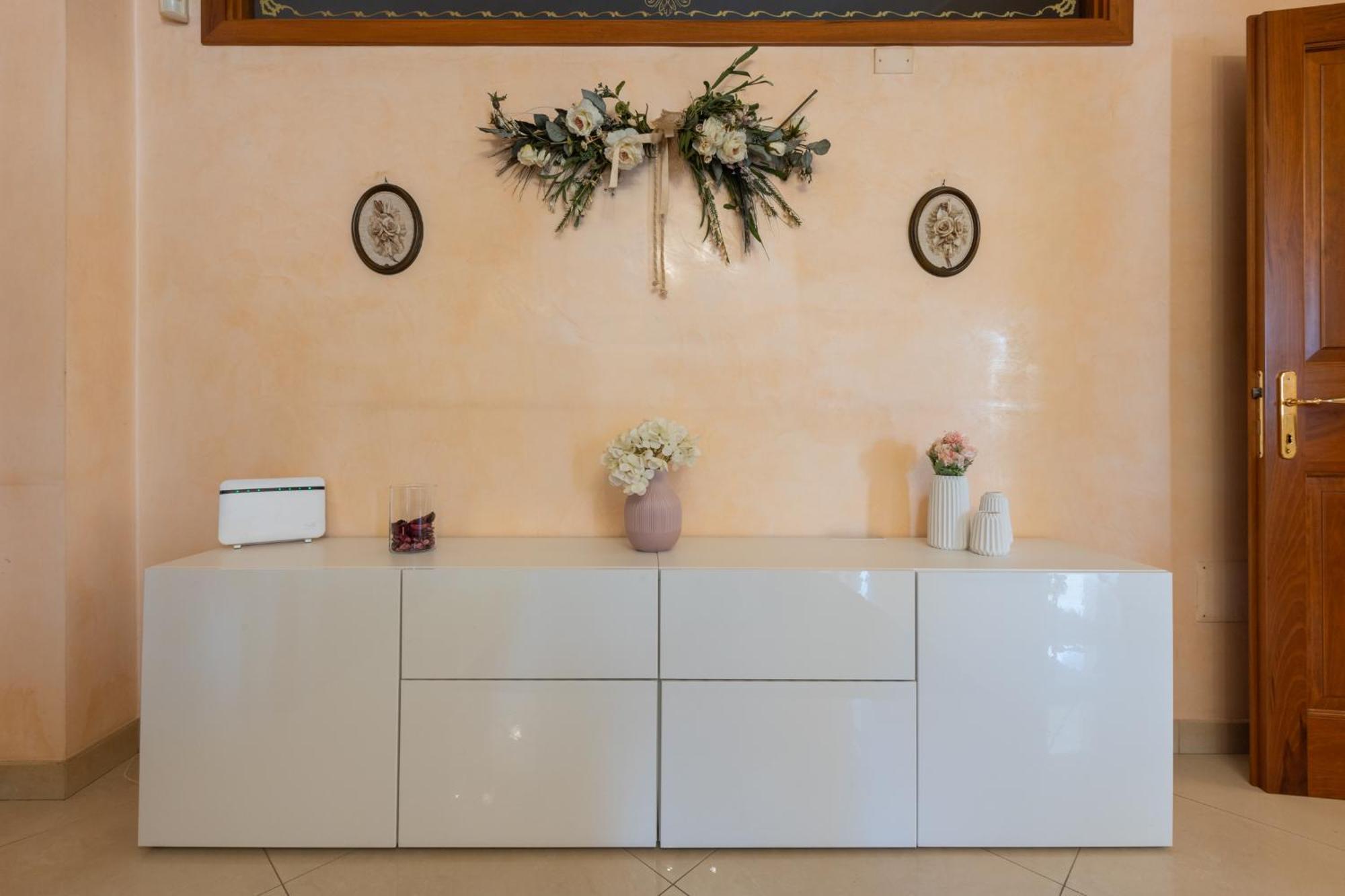 La Casa Di Tonina Lägenhet Quartu SantʼElena Exteriör bild